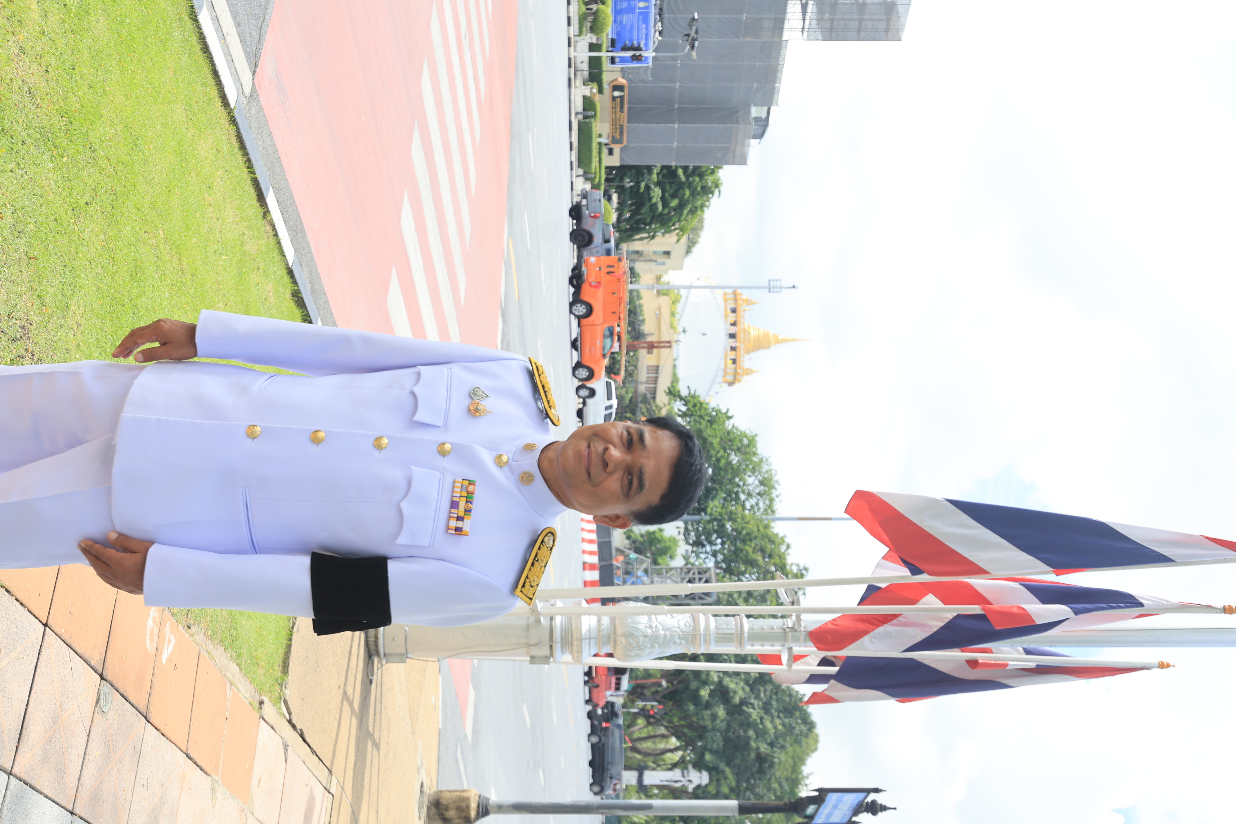 title - สำนักงานการปฏิรูปที่ดินเพื่อเกษตรกรรม นำคณะข้าราชการเข้าเฝ้าฯ กราบถวายบังคมลา เนื่องในโอกาสเกษียณอายุราชการ ประจำปี 2569
